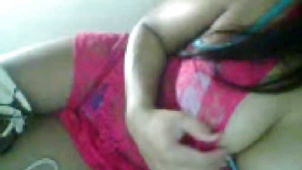 ఉదయం కోడిపిల్లకి మొదటి విషయం బాత్రూంలో హస్త ప్రయోగం