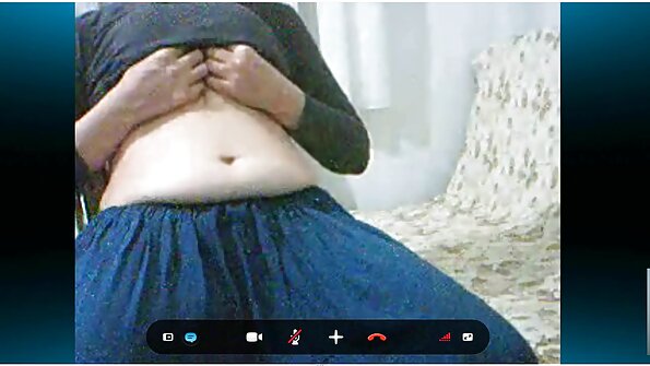 ఉత్తేజిత రూమ్మేట్లు 69 భంగిమలో ఆకస్మిక లెస్బియన్ సెక్స్‌ని ప్రయత్నిస్తారు