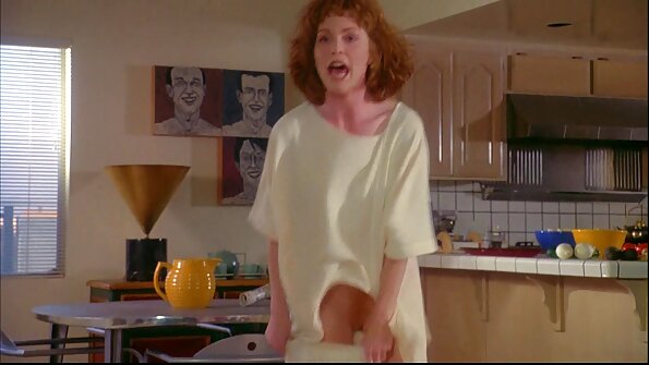 వంచన బాలుడు ఆసియన్ స్టెప్సిస్‌ను త్వరగా ఫక్ చేయడంలో ఒక మార్గాన్ని కనుగొన్నాడు