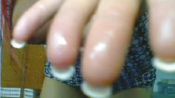 వేడి మిల్ఫ్ పోర్న్స్టార్ డేటన్ వర్షాలతో మురికిగా మారడం