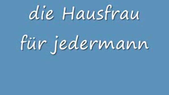 అమ్మాయికి హాట్ నగ్న మసాజ్ వచ్చినప్పుడు భారీ టిట్స్ జిగ్లింగ్ చేస్తున్నాయి