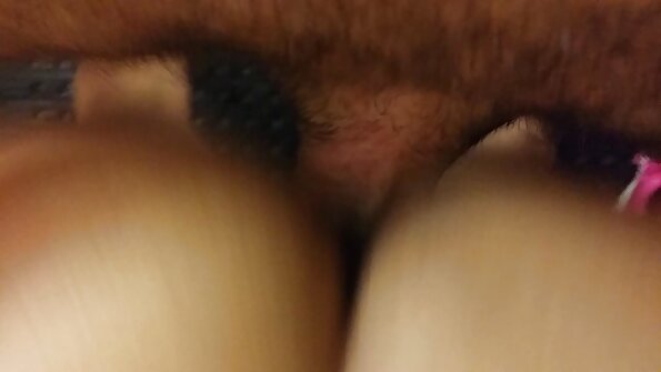 అమ్మాయిలు కలిసి పనిచేయడం వల్ల మనిషి ఒక్కసారి కూడా సంతృప్తి చెందలేడు